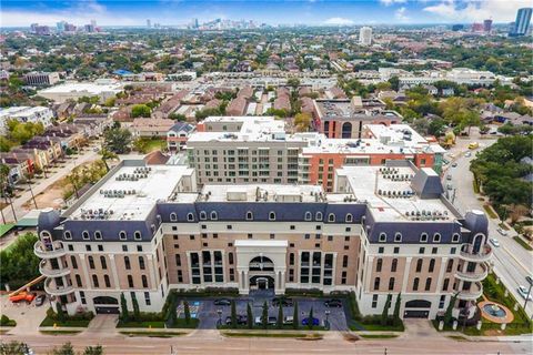 Photo of 1005 S Shepherd Drive #210, Houston, TX 77019 (MLS # 60671031)