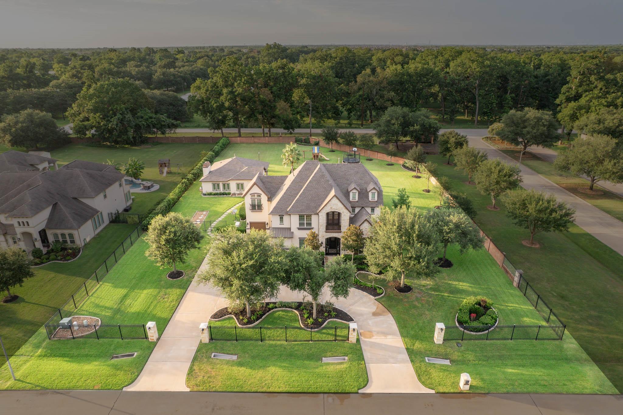 4502 Southhampton Court