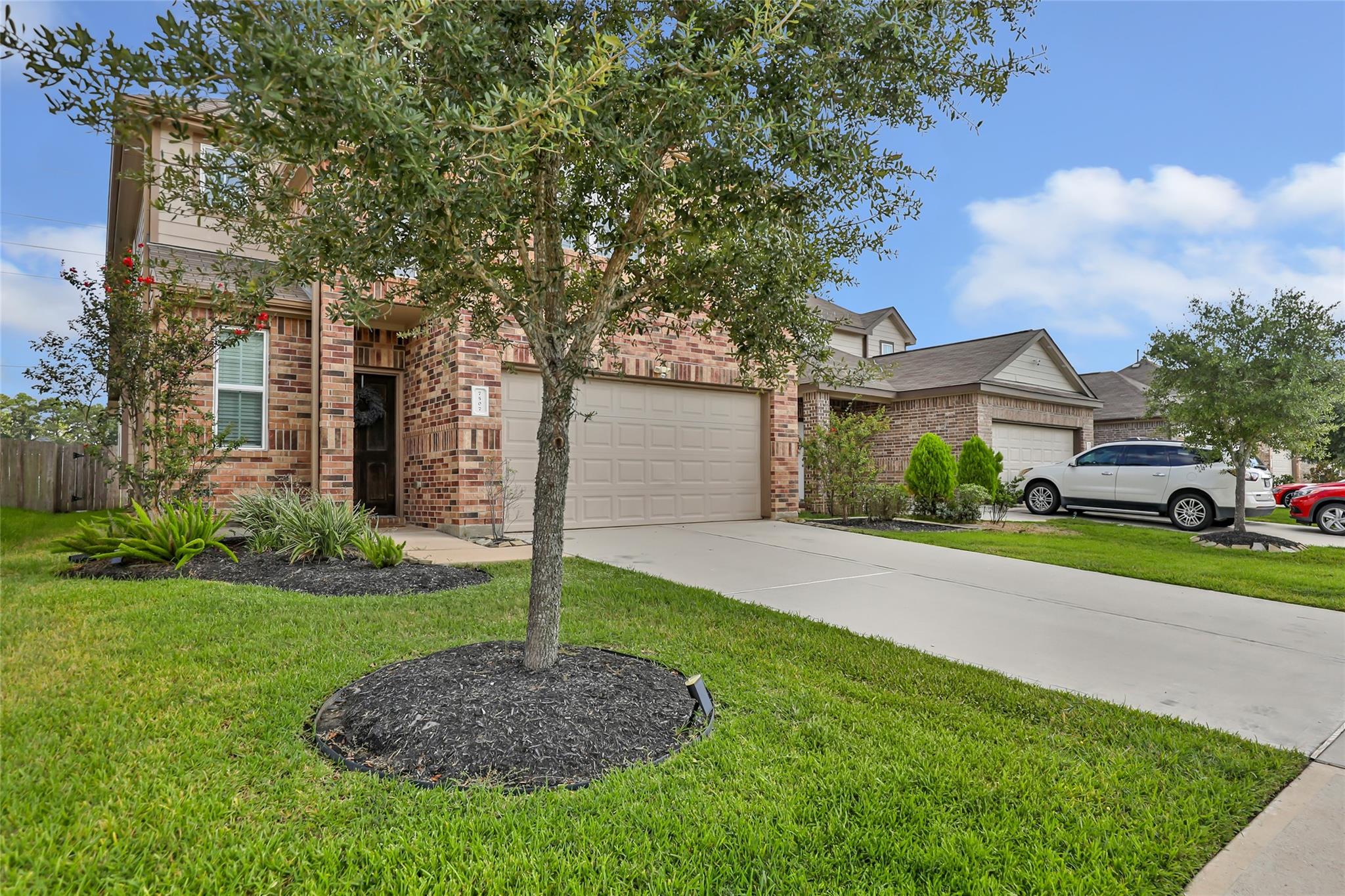 7507 Merrylands Drive
