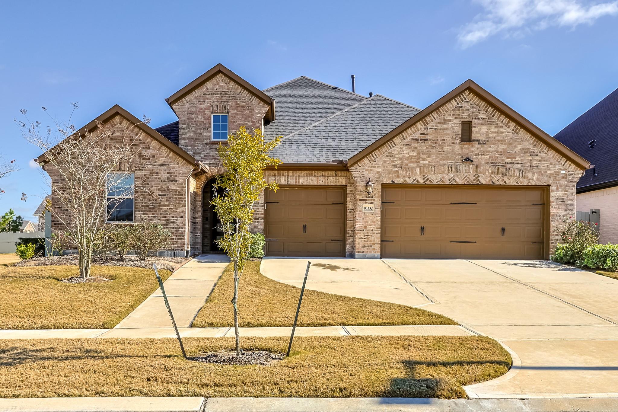 10337 Bayou Oaks Drive