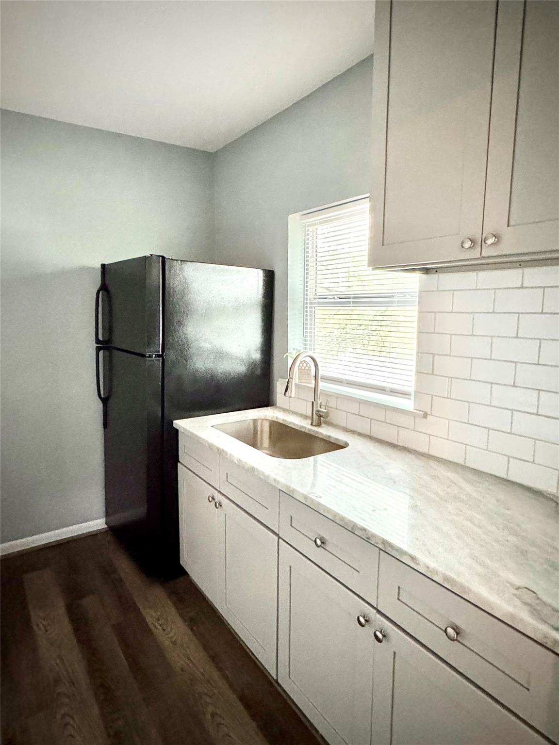 2324 Cedar Drive Drive