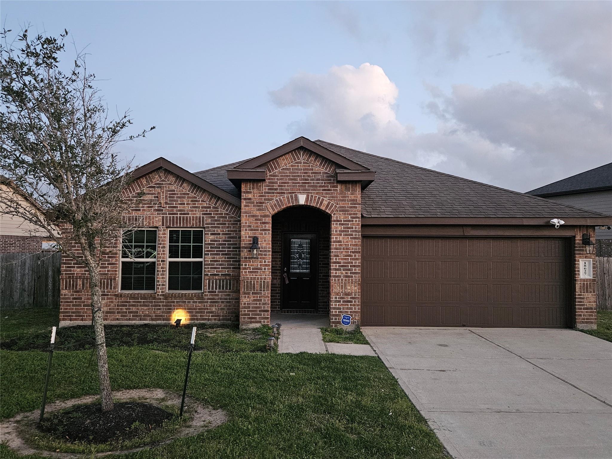 18627 Orono Ridge Trail