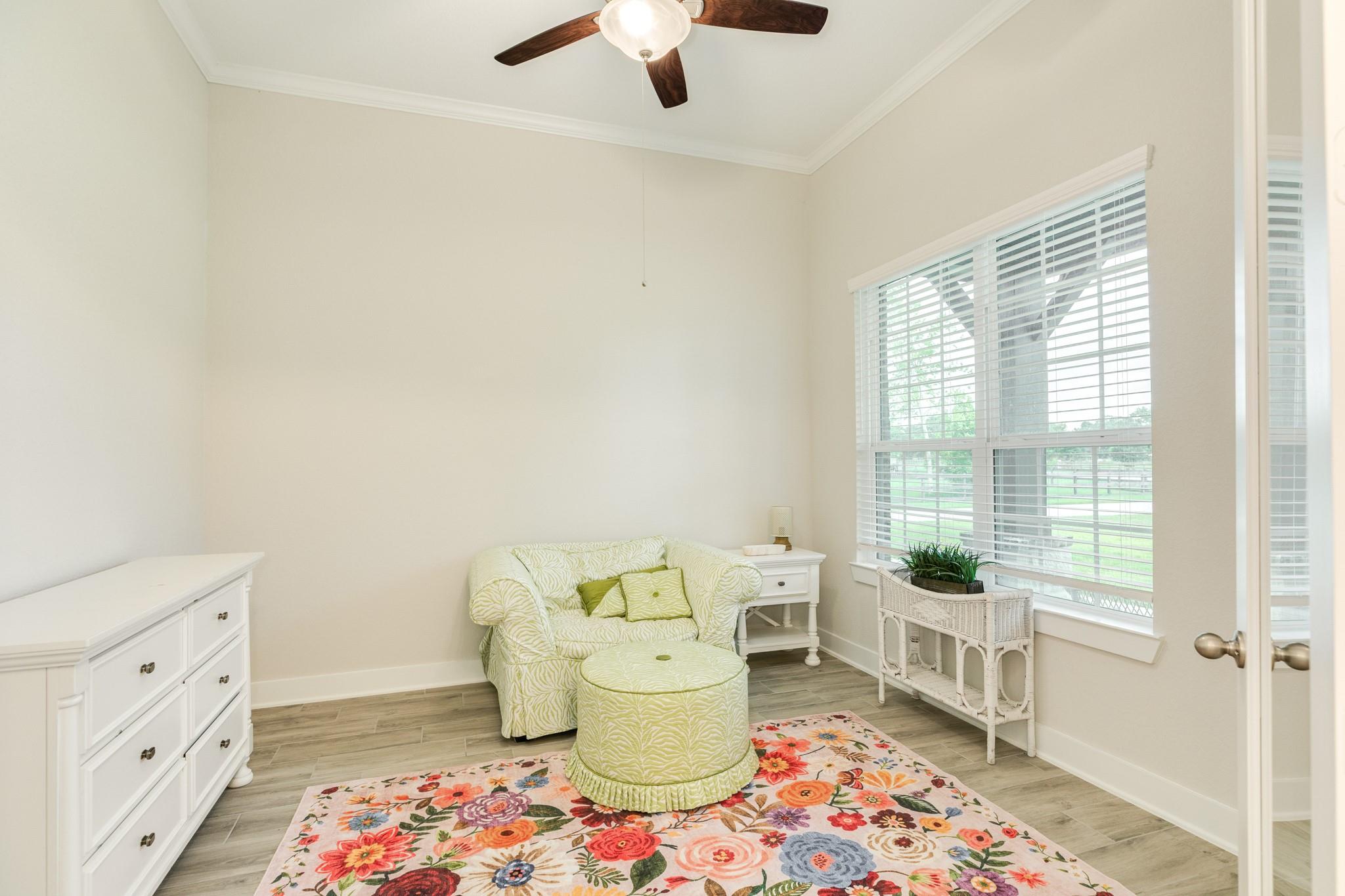 902 Redbird Court