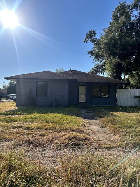 2146 Minnesota Street Houston TX 77034