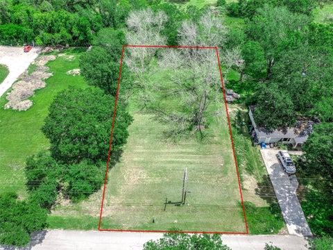 Photo of 0 Krueger Dr, Dickinson, TX 77539 (MLS # 9065567)