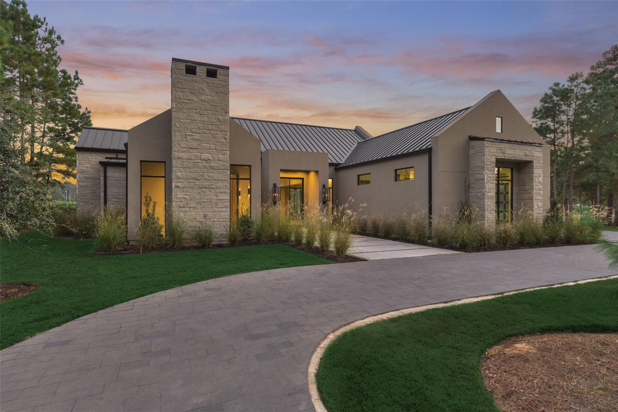26223 Andrews Grove