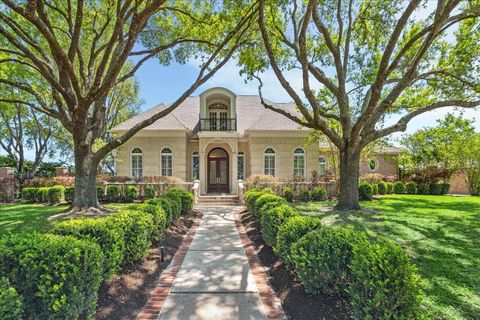 38 Scotsmoor Court Sugar Land TX 77479