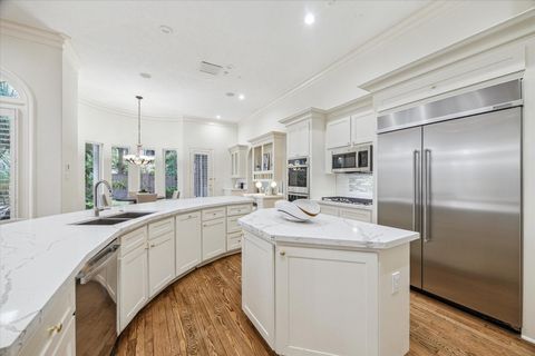 Photo of 38 Scotsmoor Court, Sugar Land, TX 77479 (MLS # 37096700)