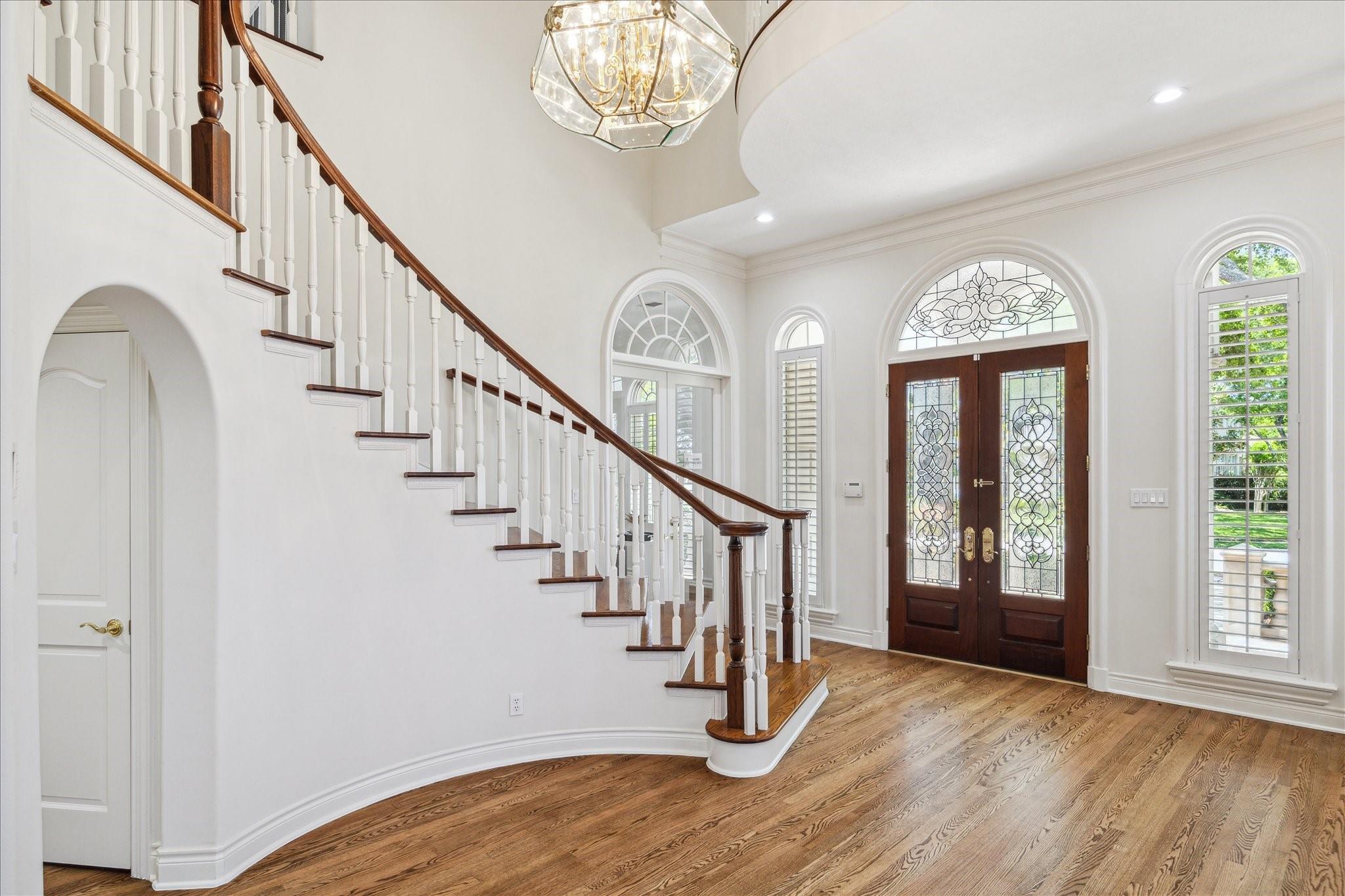 38 Scotsmoor Court