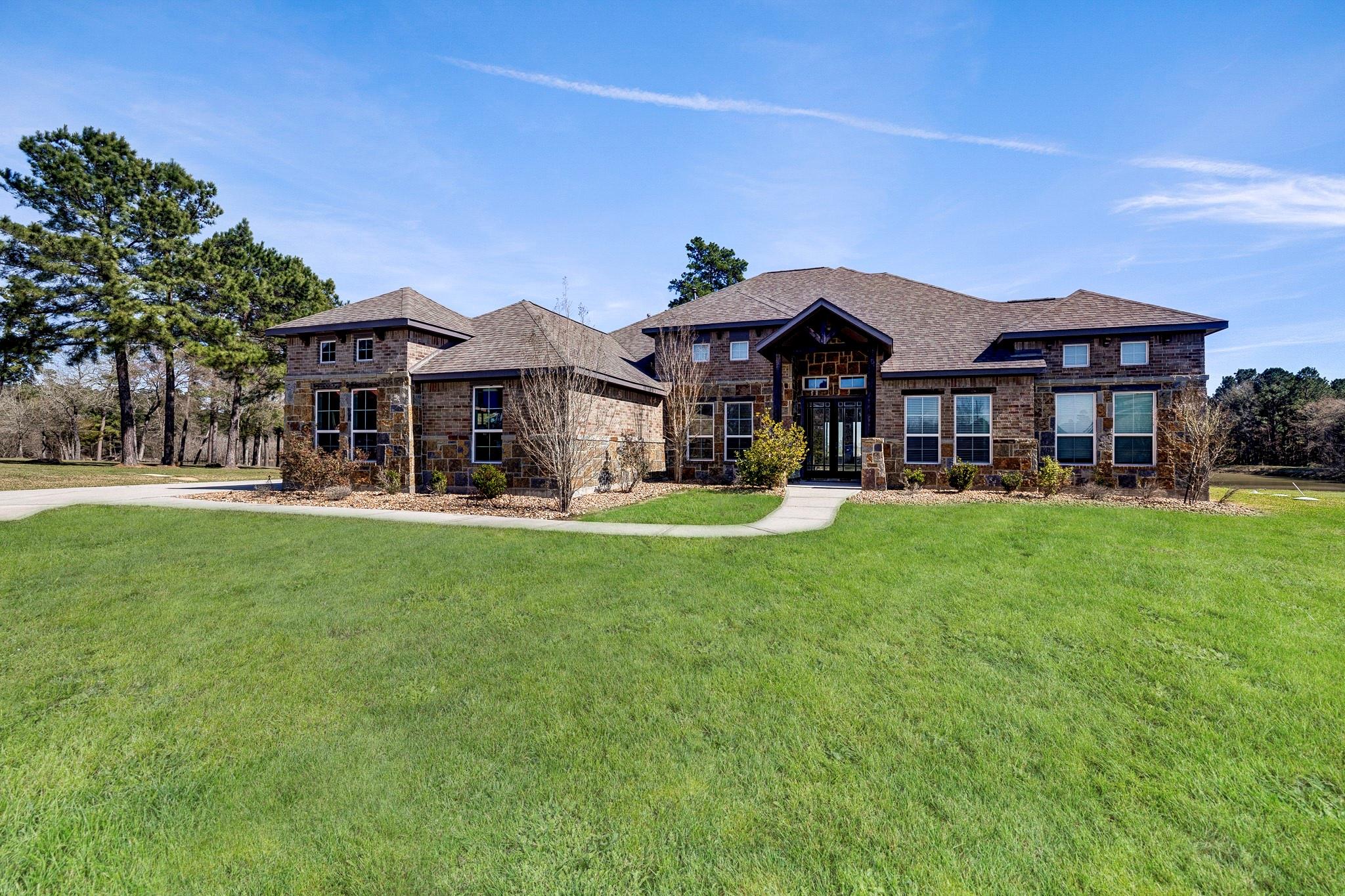 1705 County Road 211