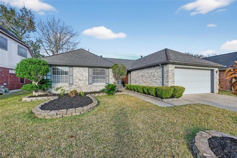 15819 Contender Lane Friendswood TX 77546