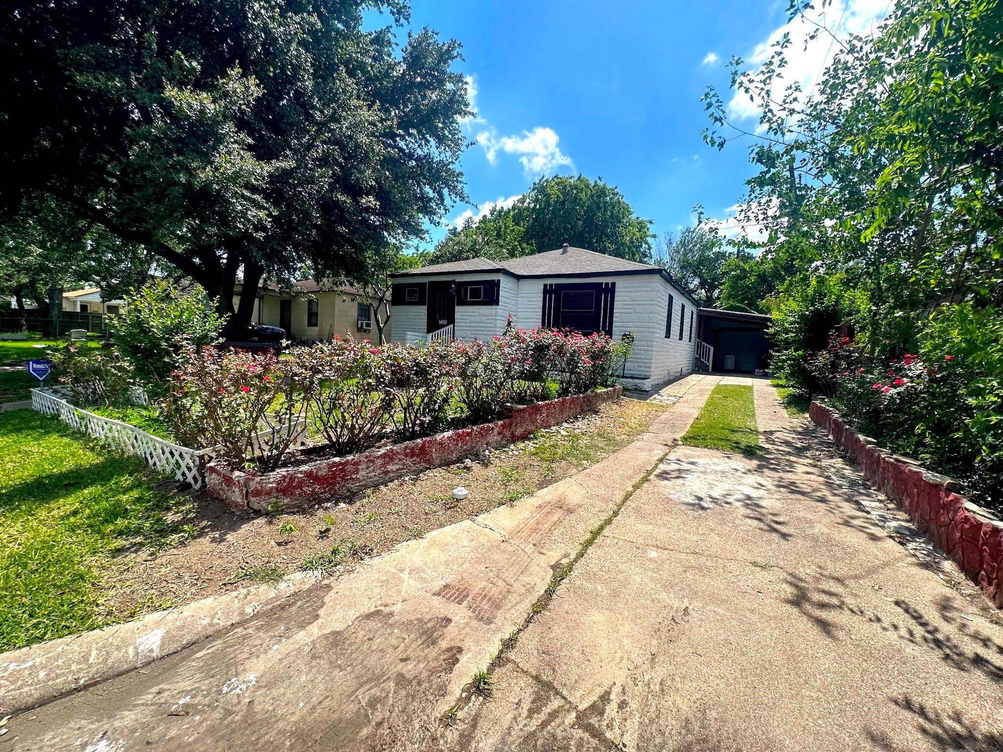 1405 Westway Street