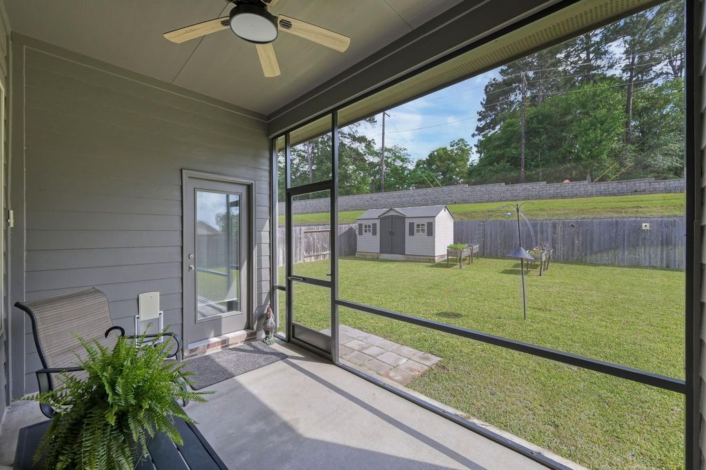 Photo of 968 Youth Water Road, Montgomery, TX 77316 (MLS # 26249877)