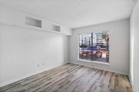 Tiny photo for 2830 S Bartell Drive #9, Houston, TX 77054 (MLS # 12155066)
