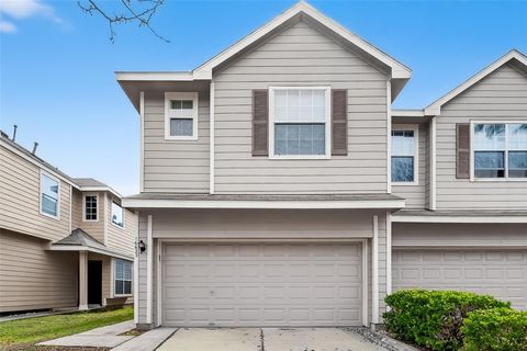 Photo of 16623 Newglen Lane, Houston, TX 77084 (MLS # 4391046)