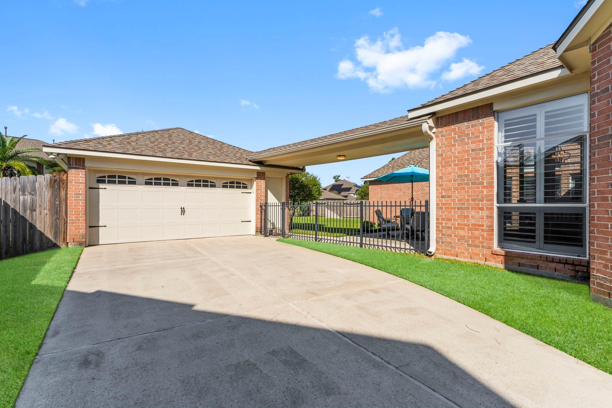 6515 Pine Arrow Court