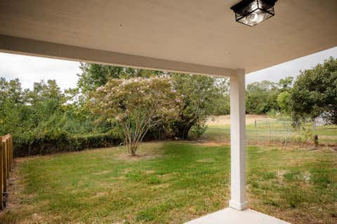 Multifamily For Sale - 811 Matchett St<br/> Brenham, TX 77833