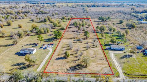 Vacant Land For Sale - 1889 County Road 2068<br/> Hull, TX 77564