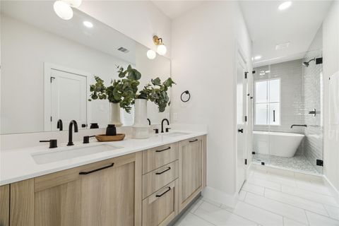 Tiny photo for 3911 Tulane Street #B, Houston, TX 77018 (MLS # 28588351)