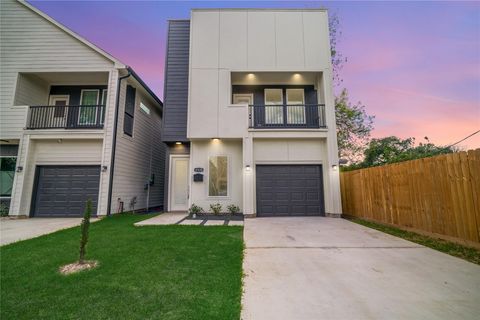 Photo of 6535 Cohn Street, Houston, TX 77091 (MLS # 15157958) Photo of 6535 Cohn Street, Houston, TX 77091 (MLS # 15157958)
