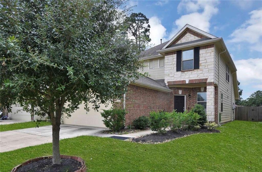 Photo of 10918 Sun River Falls Drive, Humble, TX 77396 (MLS # 3700911)