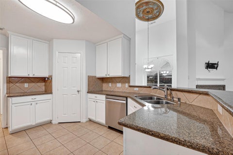 Tiny photo for 25007 Ivy Trace Ln LN, Katy, TX 77494 (MLS # 5853651)