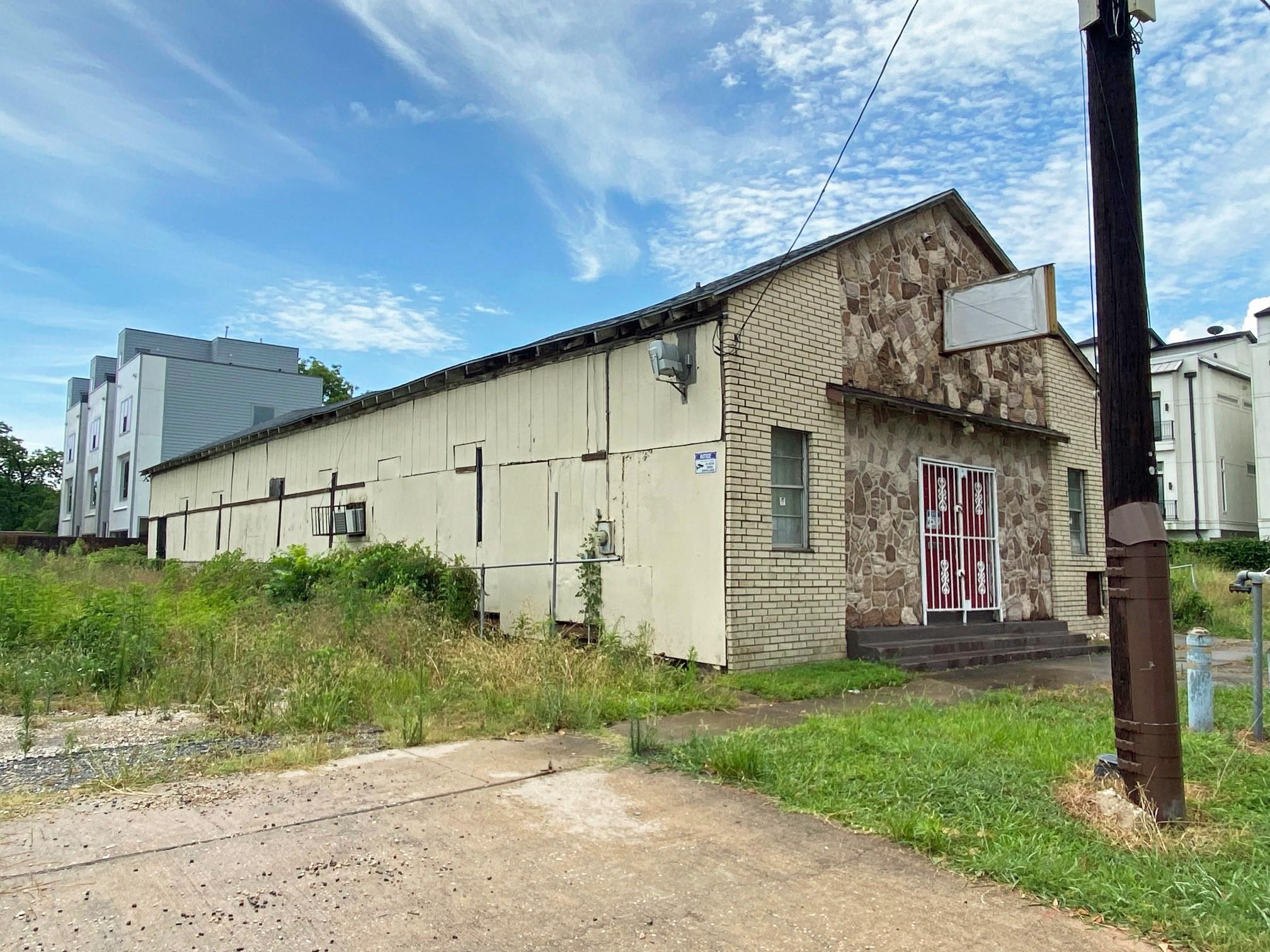 3217 Hutchins Street