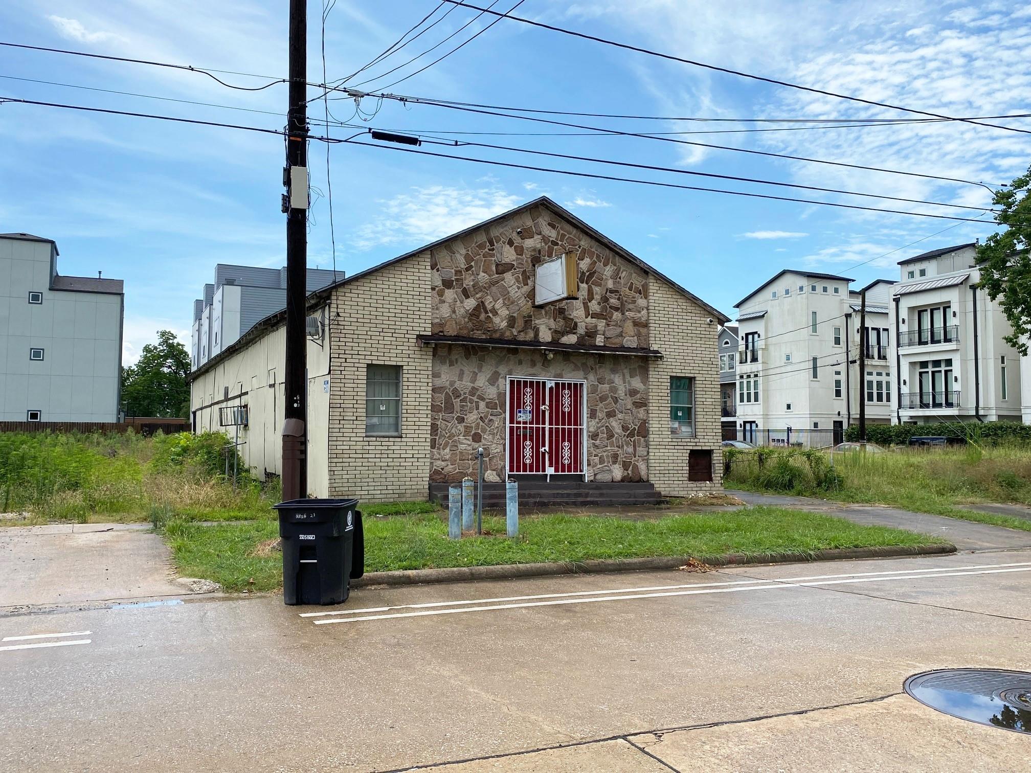 3217 Hutchins Street