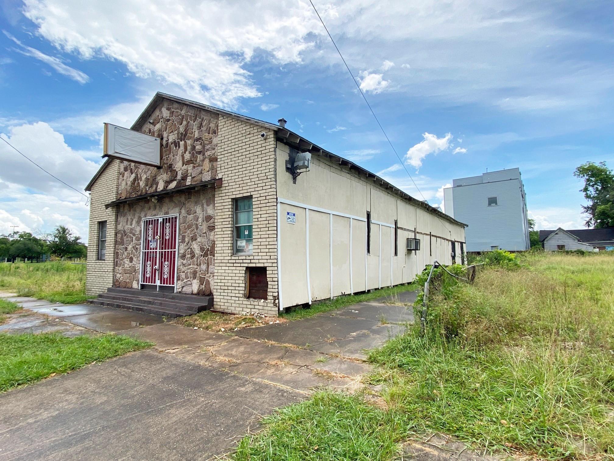 3217 Hutchins Street