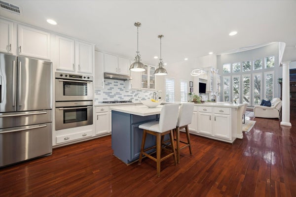 5717 VAL VERDE ST UNIT C, HOUSTON, TX 77057 - Image c8d595929e2e07ad14b4cec62b0fc20a/3582462920