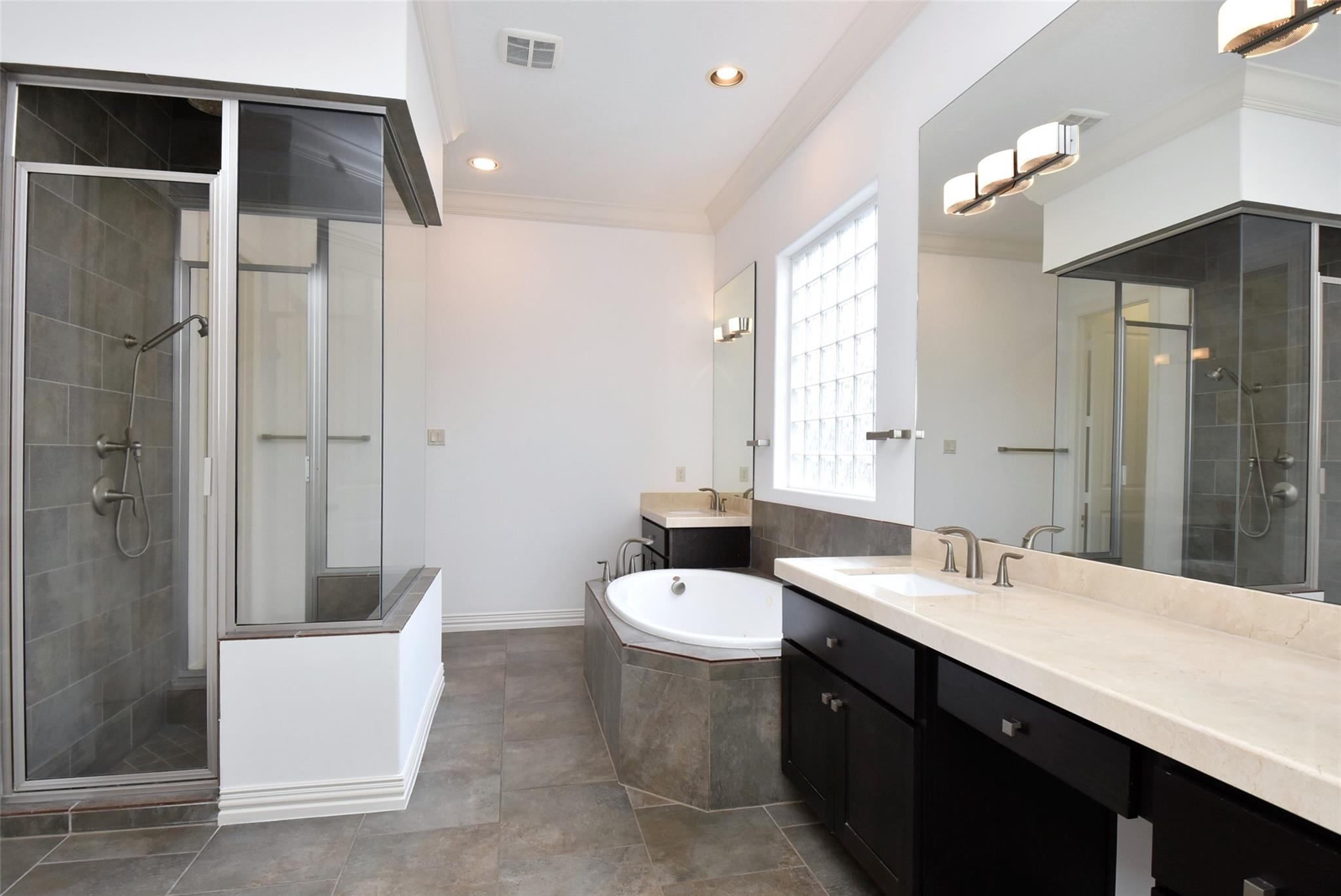 Houston, Texas, 77077, United States, 5 Bedrooms Bedrooms, ,4 BathroomsBathrooms,Residential,Active,2052025
