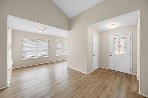 Tiny photo for 10719 Lakewood Oaks Drive, Sugar Land, TX 77498 (MLS # 75403065)