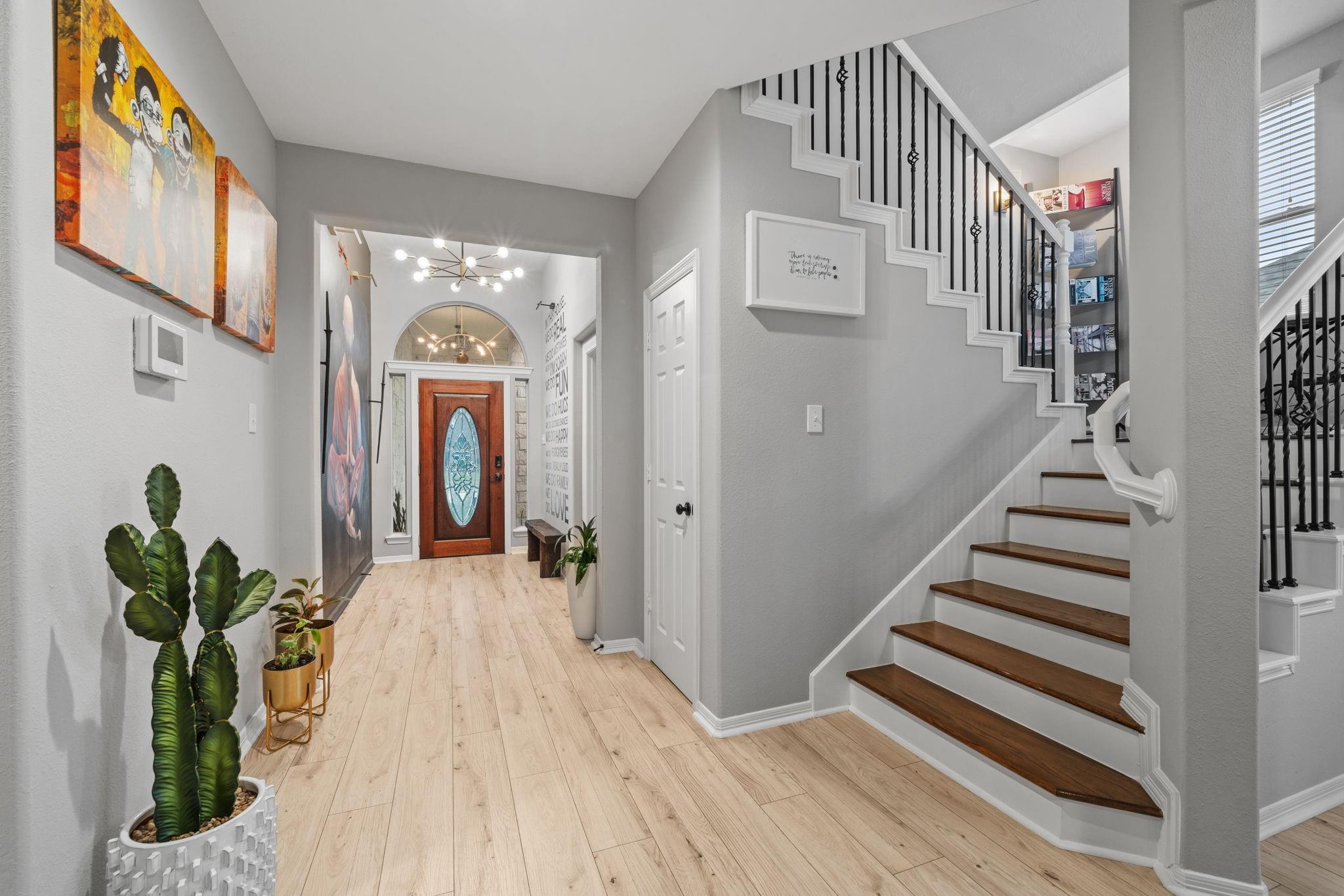 3216 Cactus Heights Lane