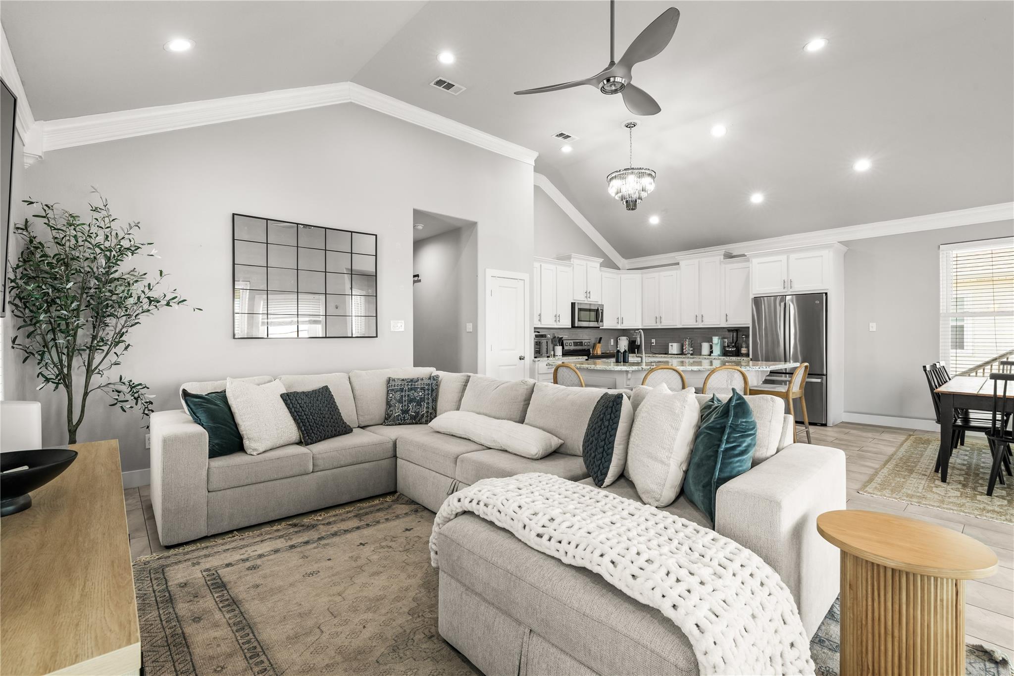 4114 Grayson Drive