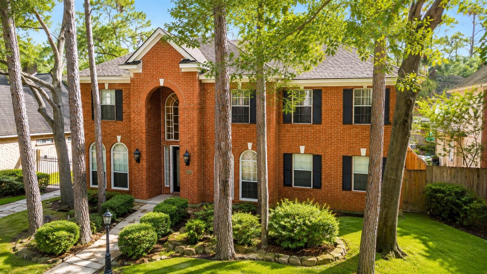 12906 Golden Rainbow Drive