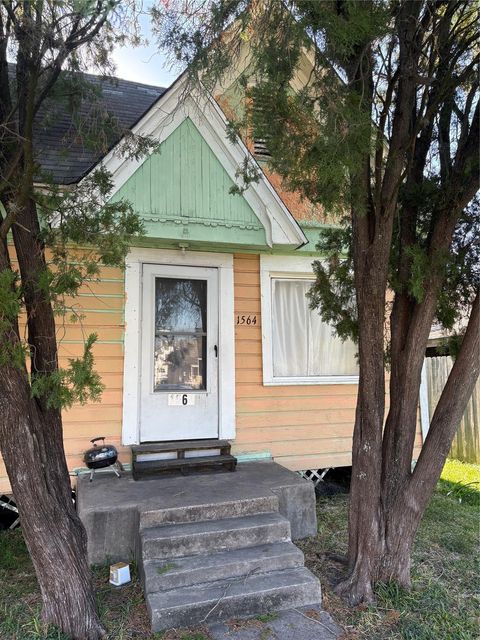 Photo of 1564 Godwin Street, Houston, TX 77023 (MLS # 85048889)