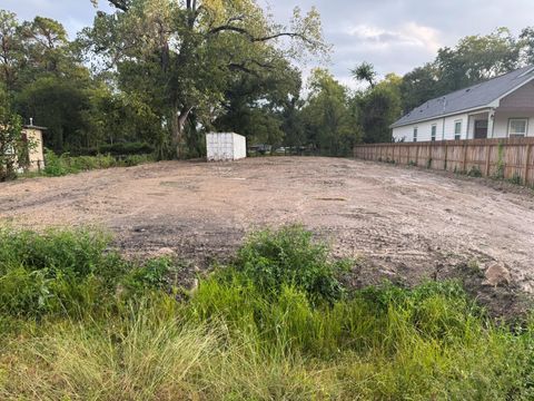 Photo of 0 Kittridge Street, Houston, TX 77028 (MLS # 370582) Photo of 0 Kittridge Street, Houston, TX 77028 (MLS # 370582)