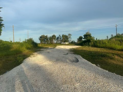 Photo of 720 5914 37, Cleveland, TX 77327 (MLS # 36125327)