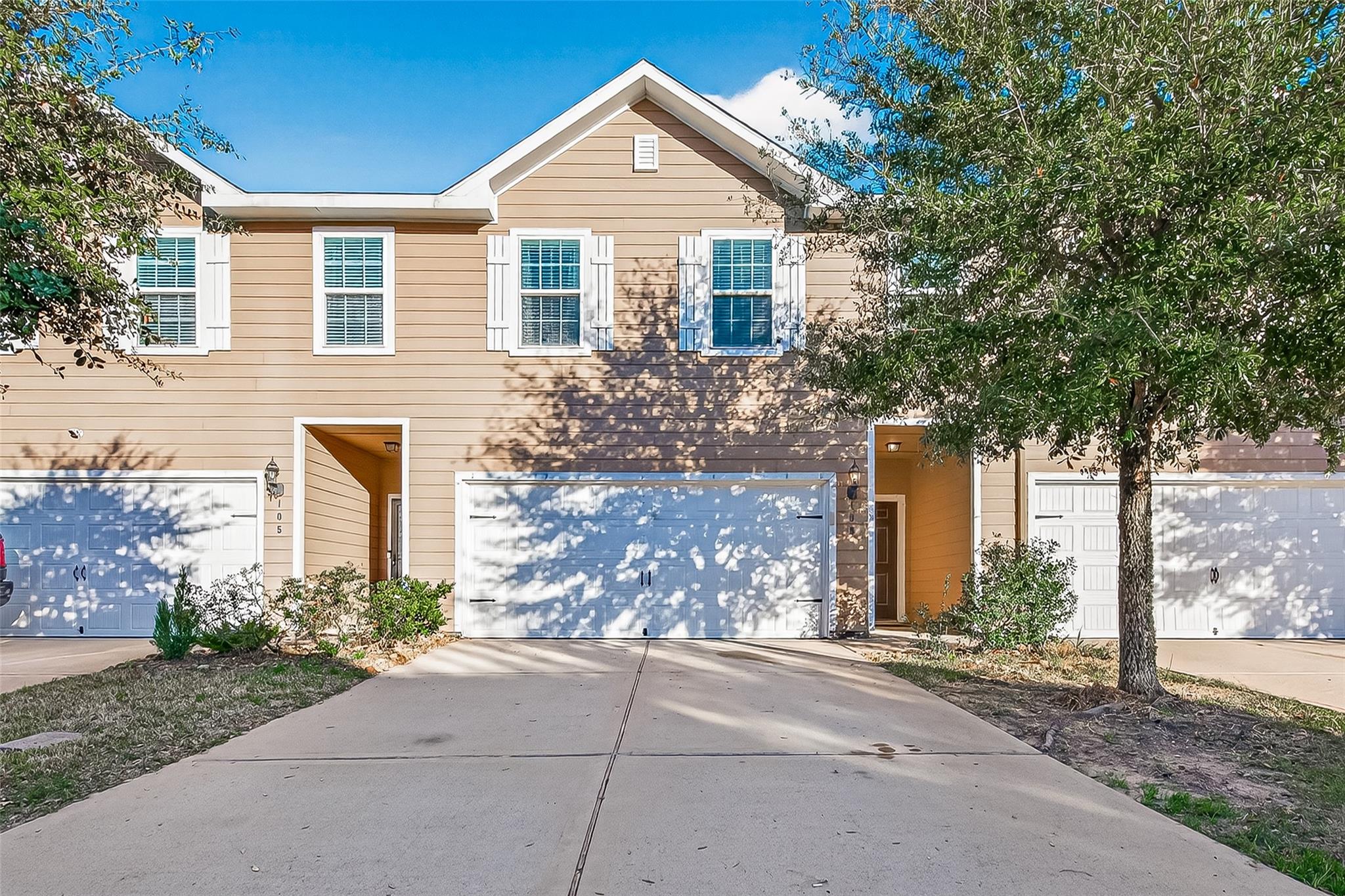 109 Blue Crest Ln, Brookshire, TX, 77423