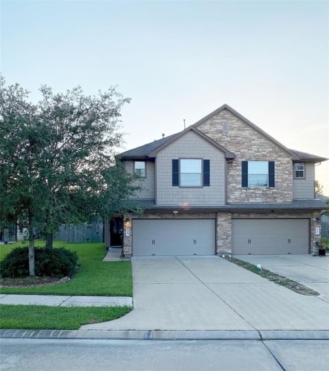 Photo of 319 Brandy Ridge Lane, Dickinson, TX 77539 (MLS # 11453665)