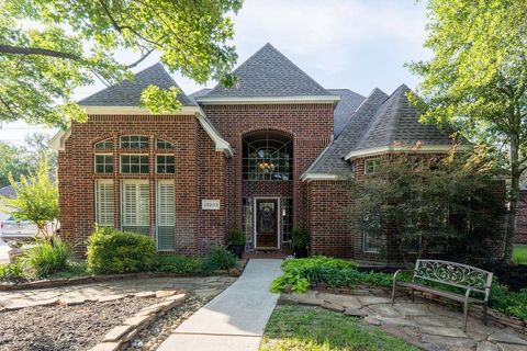 Photo of 13203 April Mist Court, Cypress, TX 77429 (MLS # 47295740)