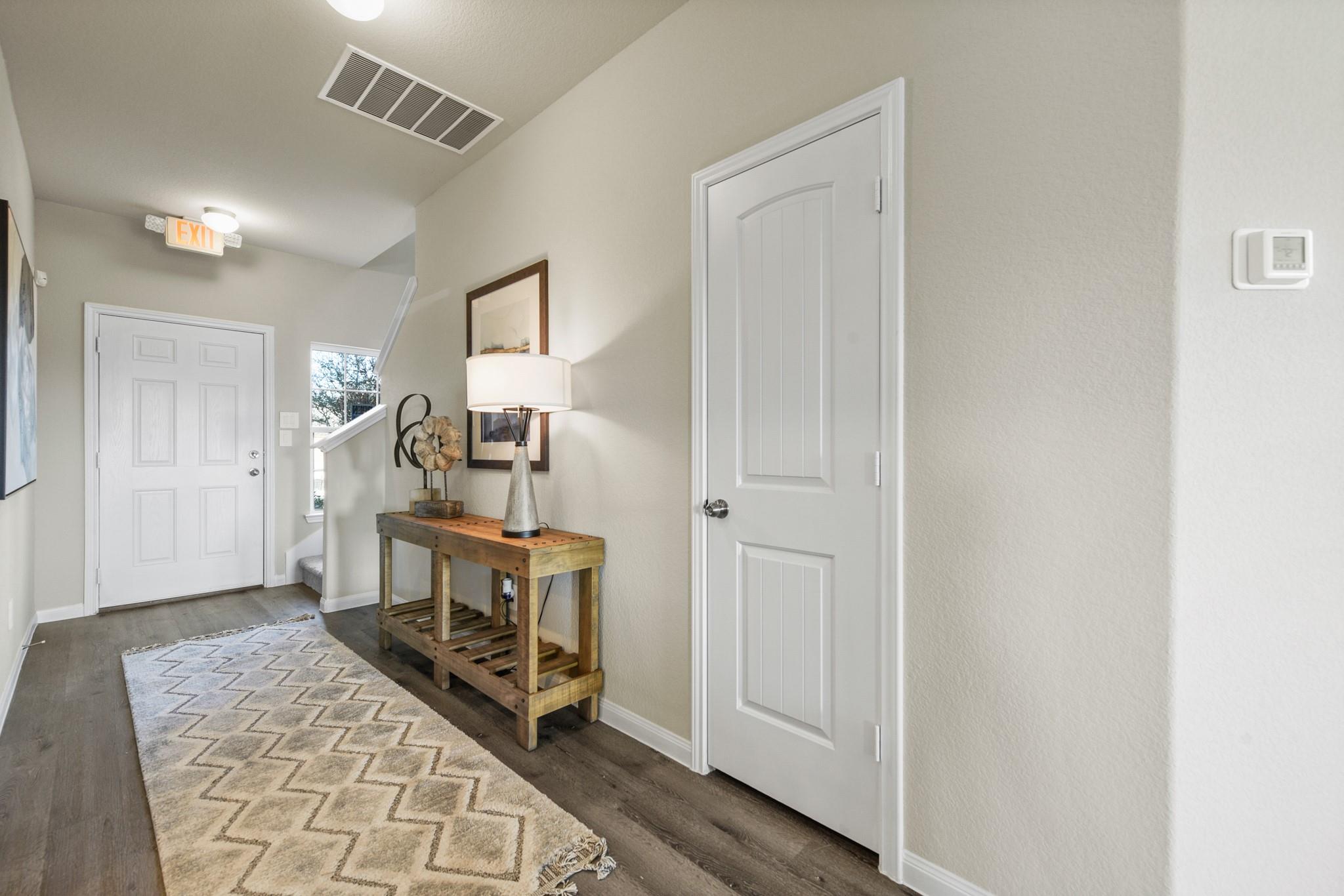 1382 Mount Bassie Trail
