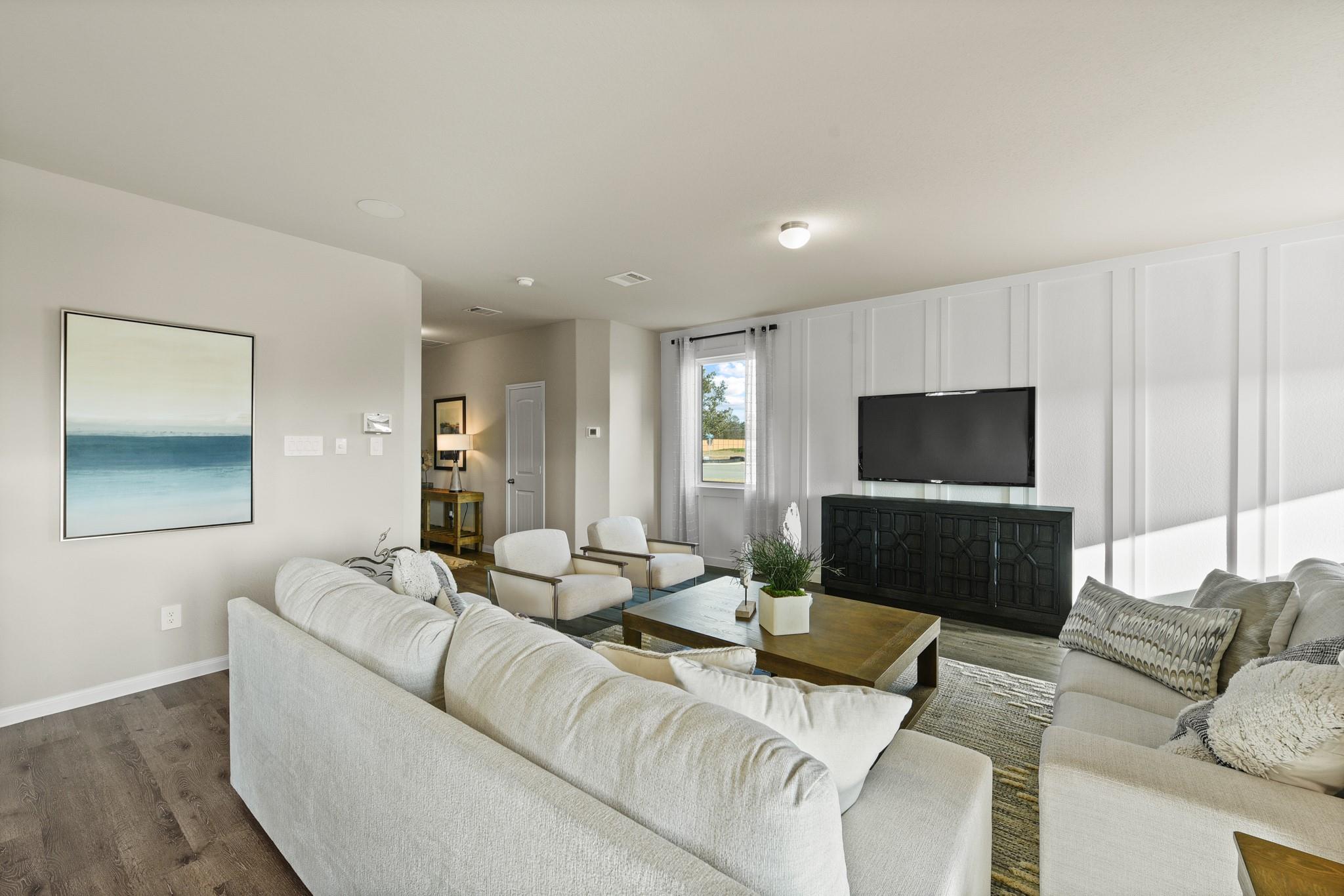 1382 Mount Bassie Trail