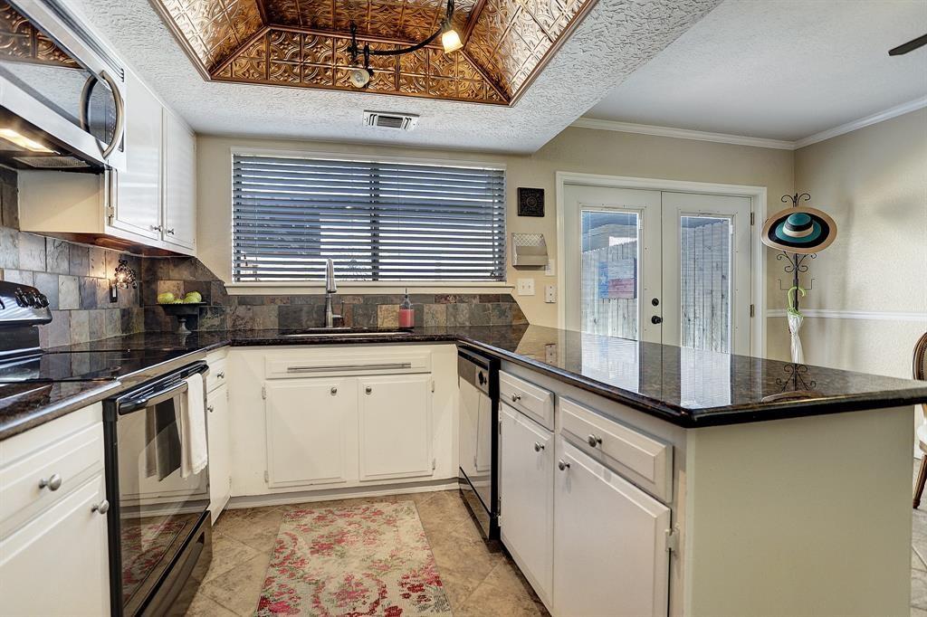 3812 Laura Leigh Drive