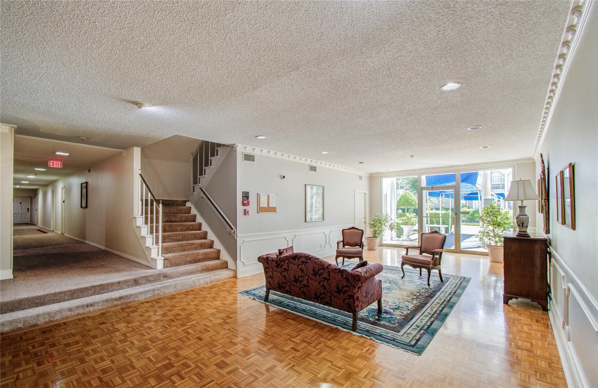 2700 Bellefontaine Street A31 32