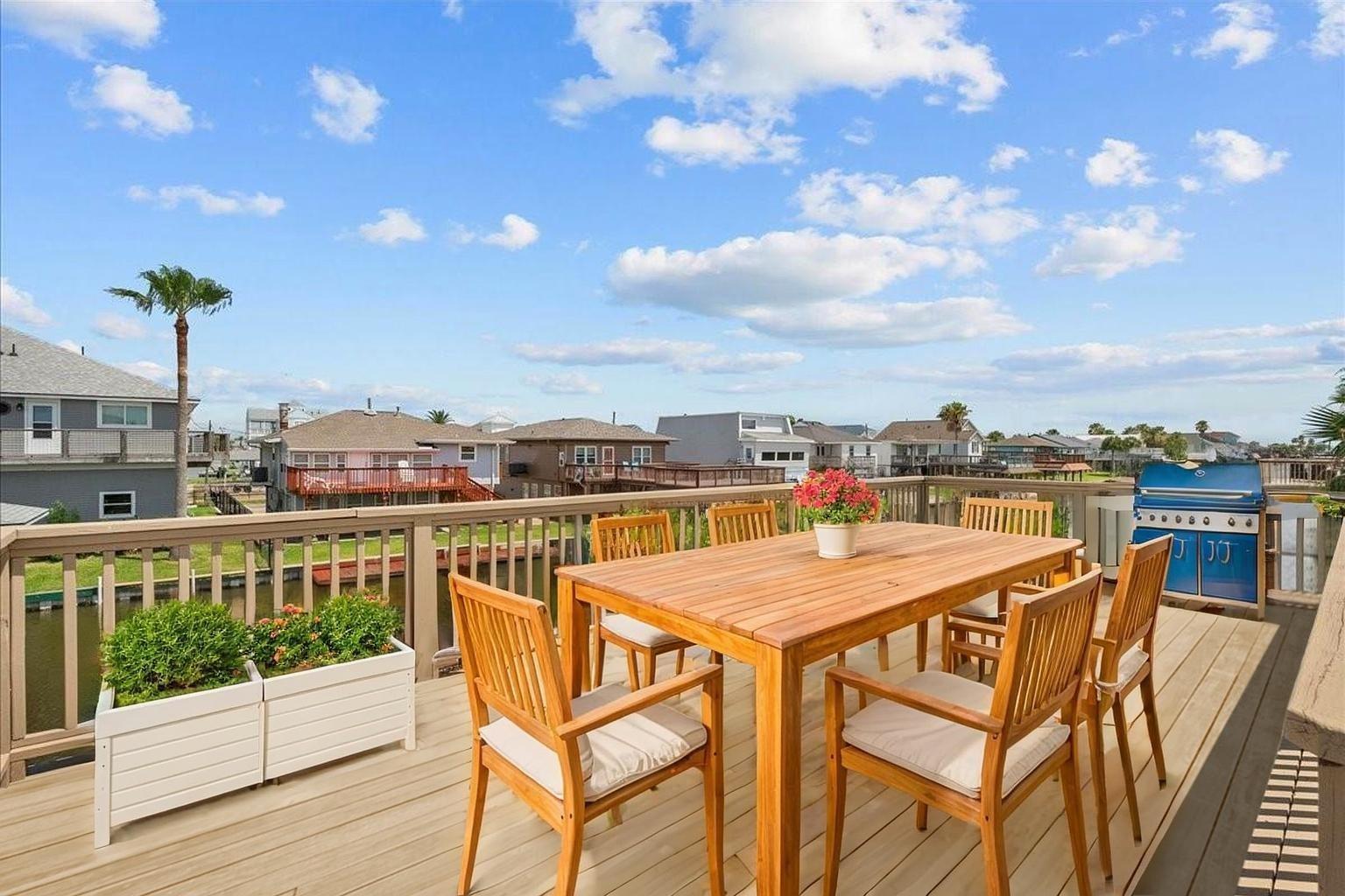 218 Barracuda Street