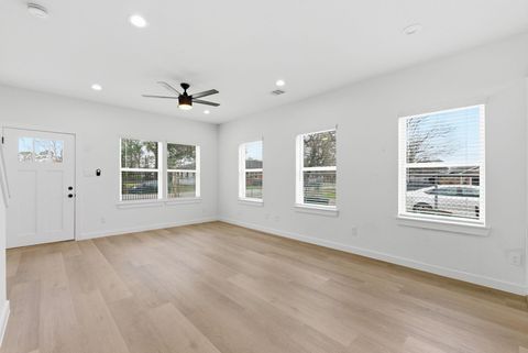 Tiny photo for 8408 Darien Street #A/B, Houston, TX 77028 (MLS # 89462218)