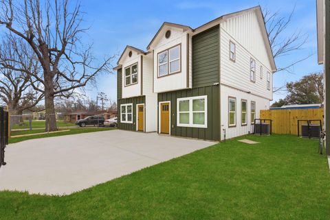 Tiny photo for 8408 Darien Street #A/B, Houston, TX 77028 (MLS # 89462218)