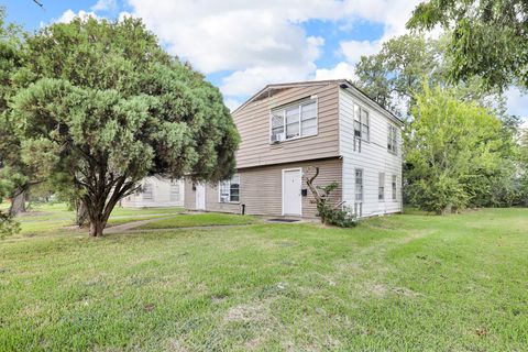 Photo of 1228 5th Avenue N, Texas City, TX 77590 (MLS # 32883442)