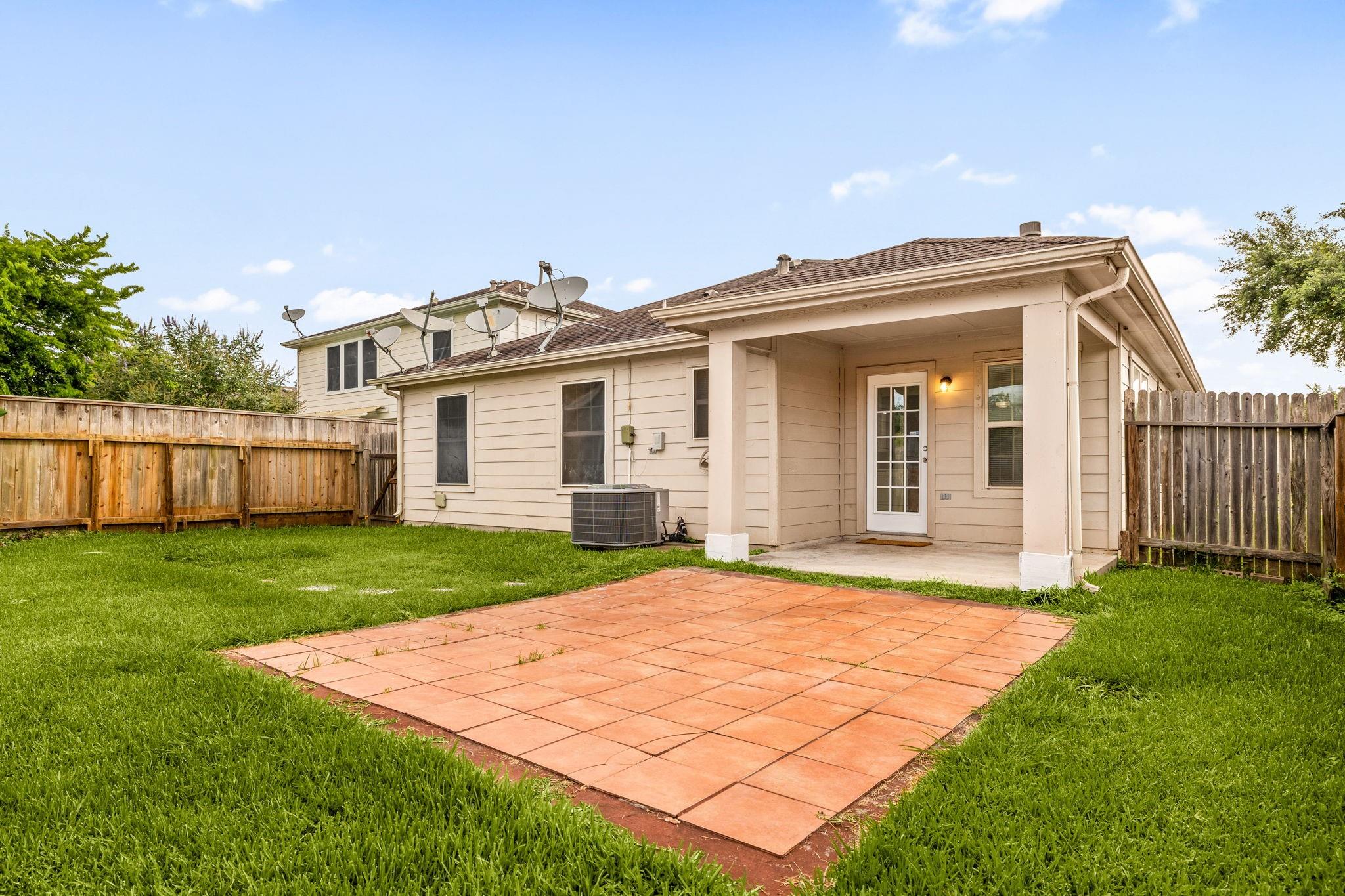 3115 Lexington Lake Drive